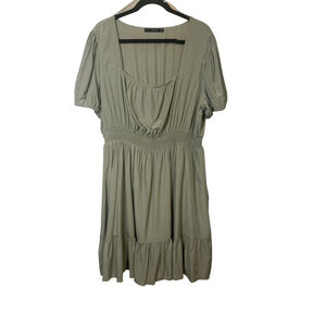 HESPERUS Size 2X Light Olive MIDI Dress